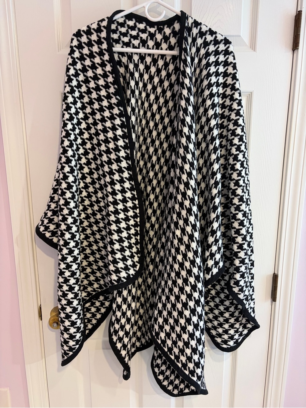 Handmade Houndstooth Shawl Or Ruana